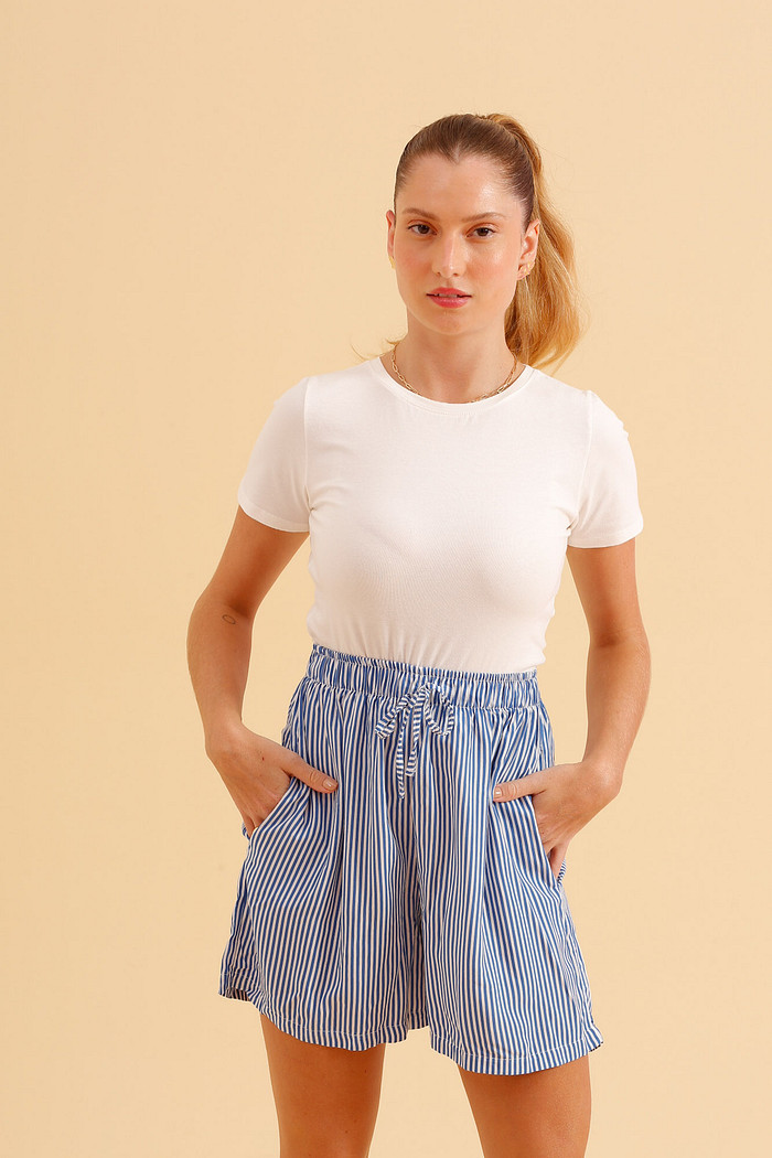 SHORTS LISTRADO LISTRADO AZUL