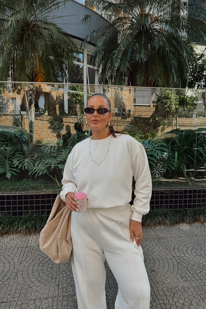 CASACO DE MOLETOM PREMIUM TALI OFF WHITE