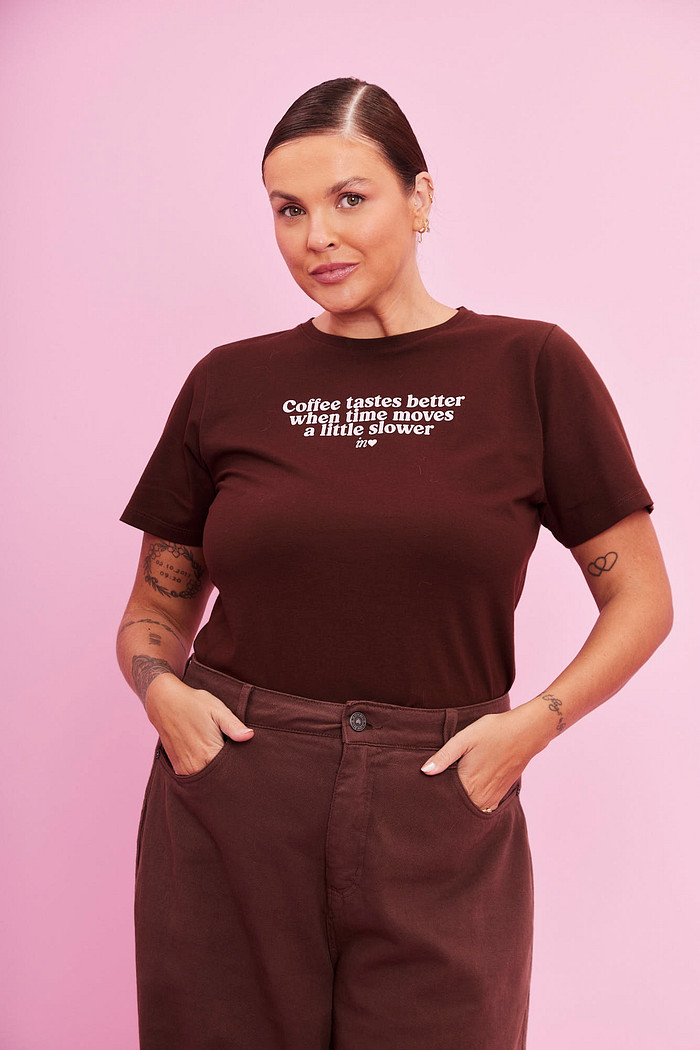 BABY TEE COFFEE MARROM