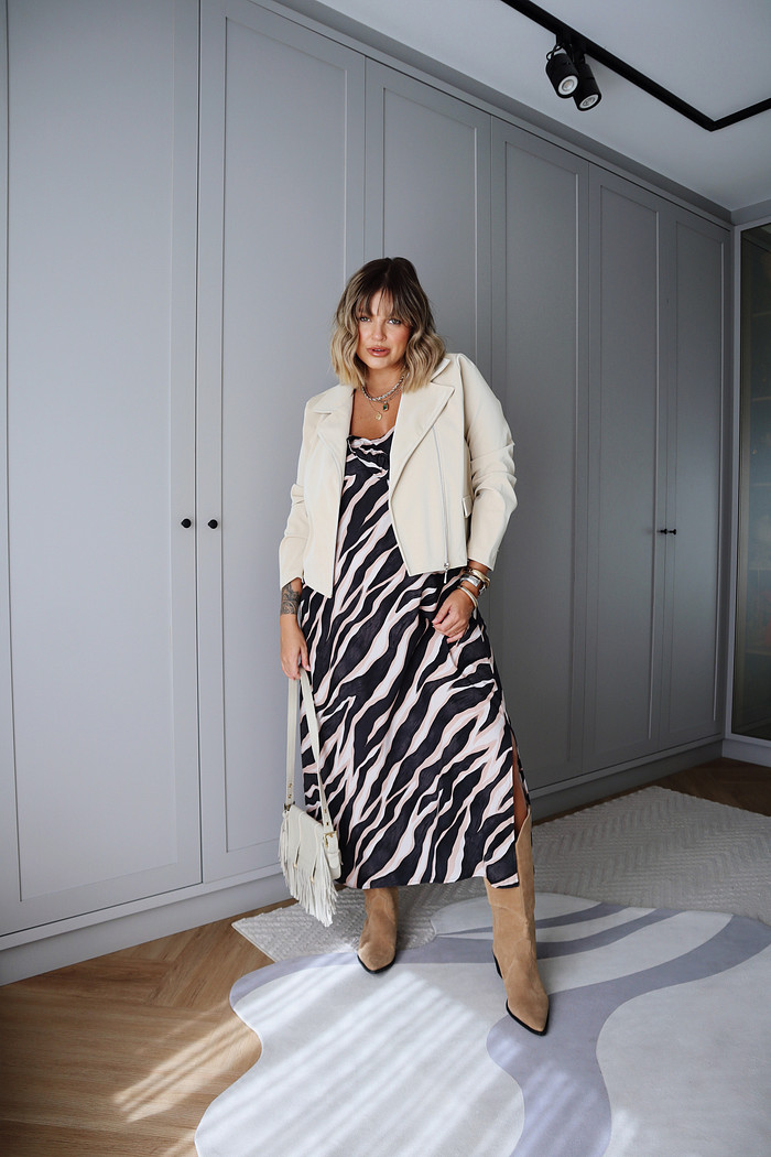 VESTIDO MIDI ZEBRADO MARI ZEBRADO