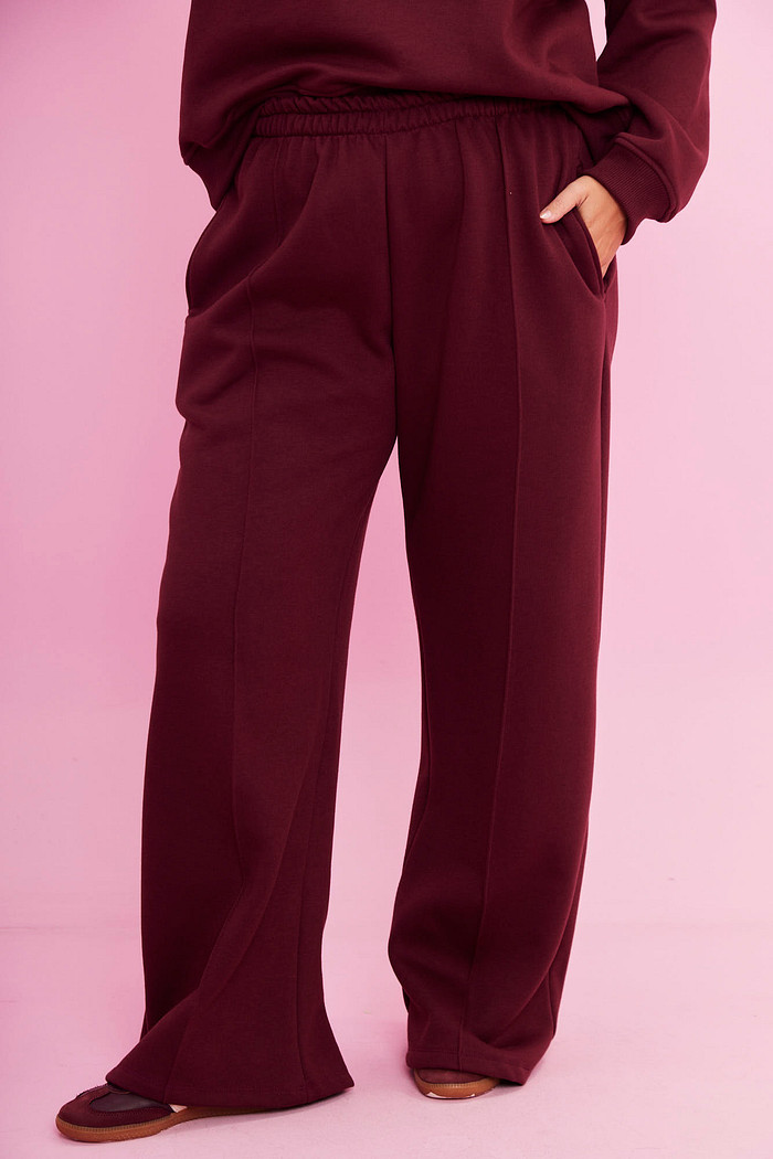 CALÇA MOLETOM PREMIUM TALI VINHO DO PORTO