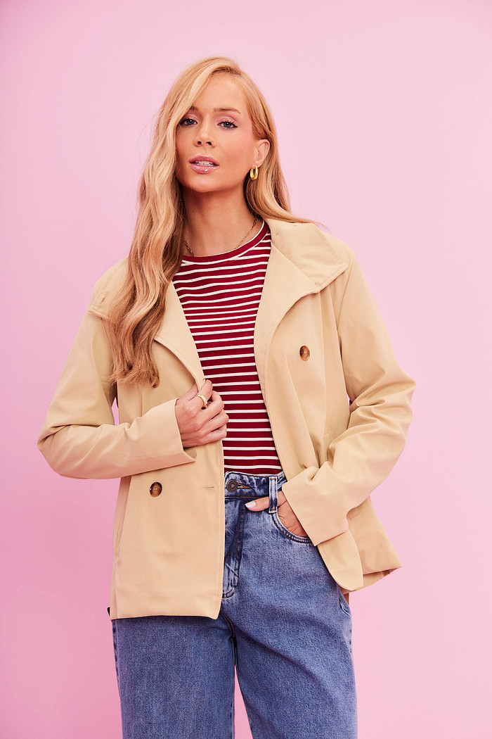 BLUSA LISTRADA COMFY BORDO