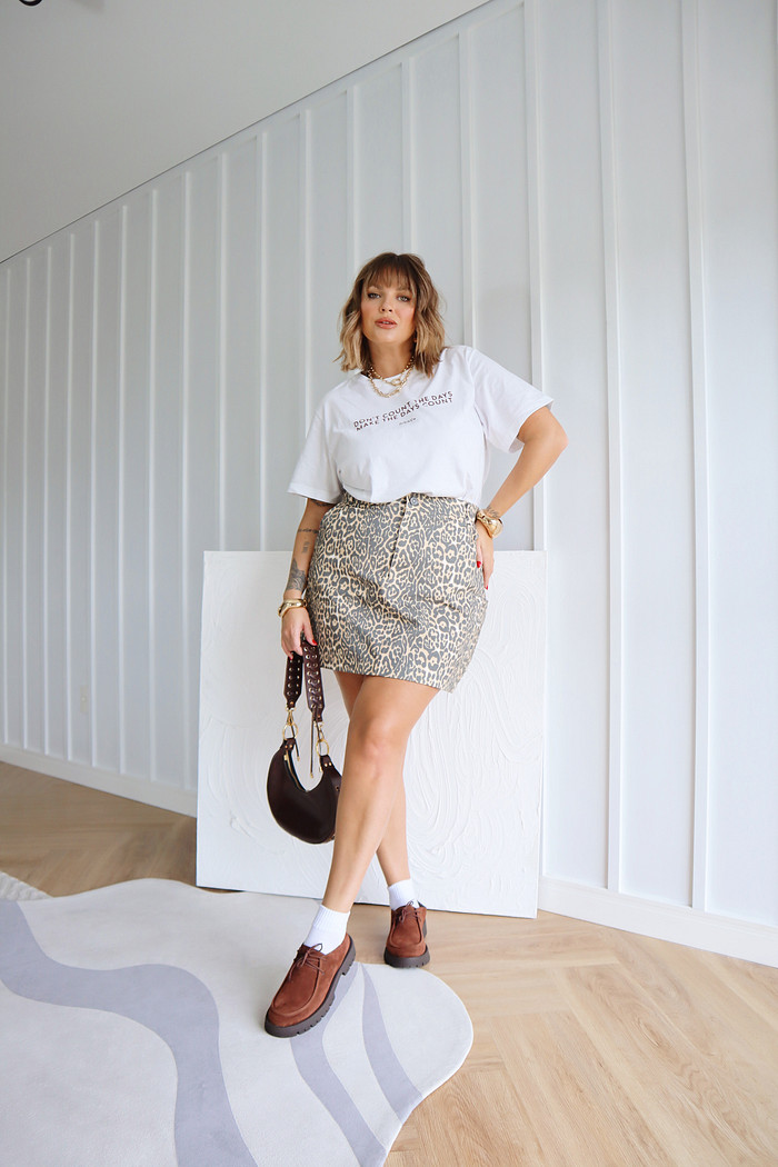 SAIA CURTA WILD ONCA