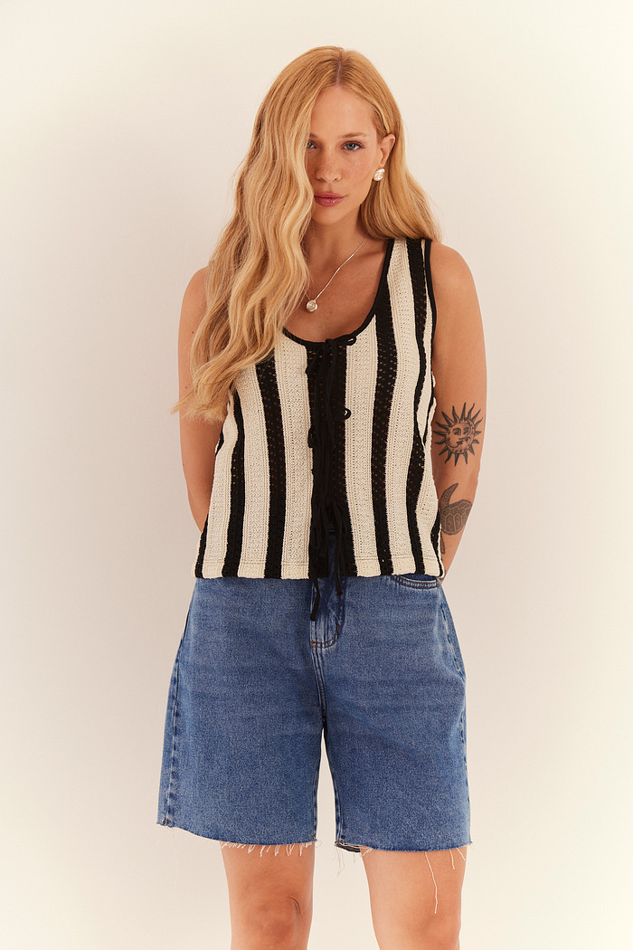 COLETE LISTRADO PRETO