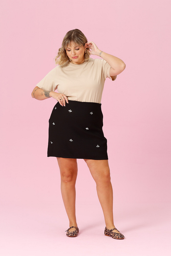 Saia Curta Katie PRETO