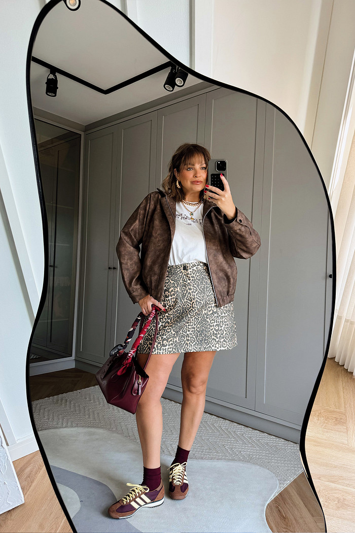 SAIA CURTA WILD ONCA