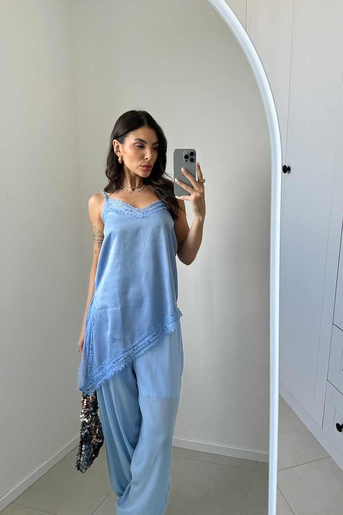 REGATA DE ALÇA GLOSS AZUL