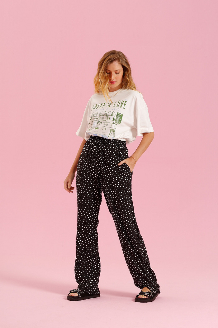 CALÇA POA FUNDO PRETO