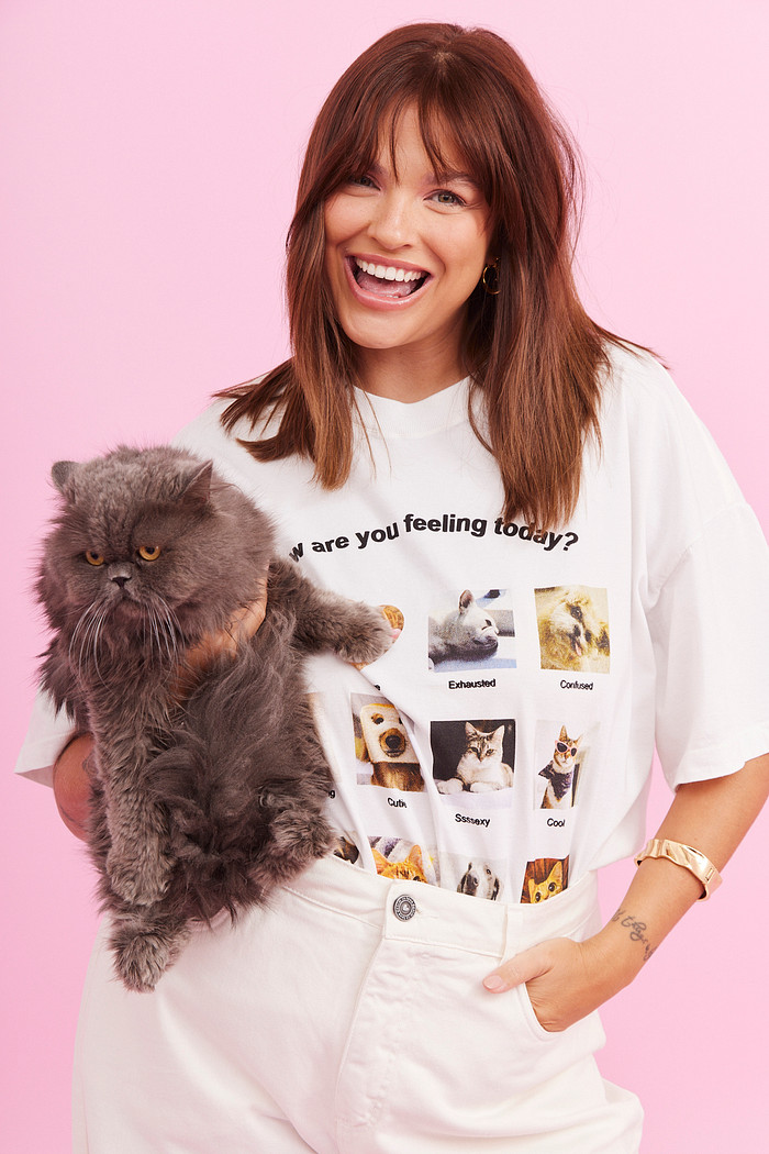 T-SHIRT OVER FEELING BRANCO ACUCAR