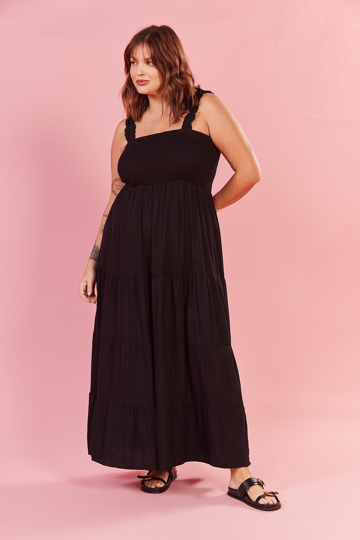 VESTIDO MIDI VIENA PRETO
