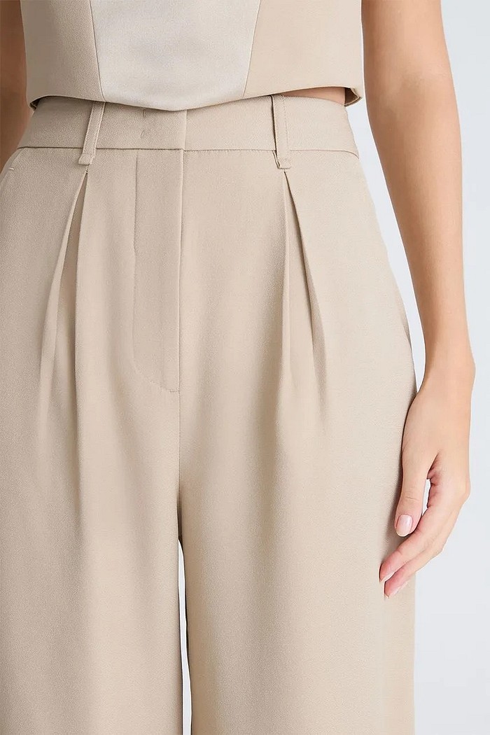 CALCA HELENA  BEGE FIELD NV