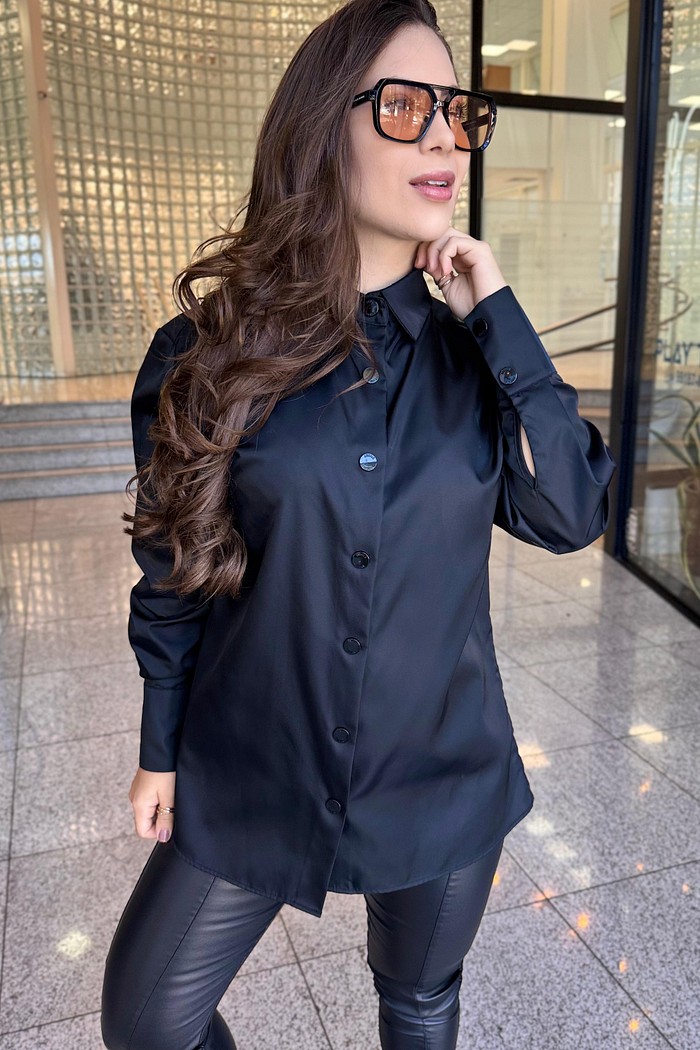 CAMISA  OMBRO DESLOCADO  PRETA ANIMALE