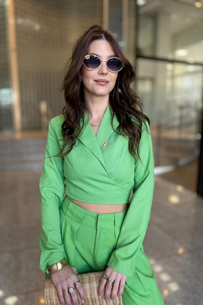 BLUSA GOLA ESPORTE MANGA LONGA TRANSPASSE FRENTE MORENA ROSA