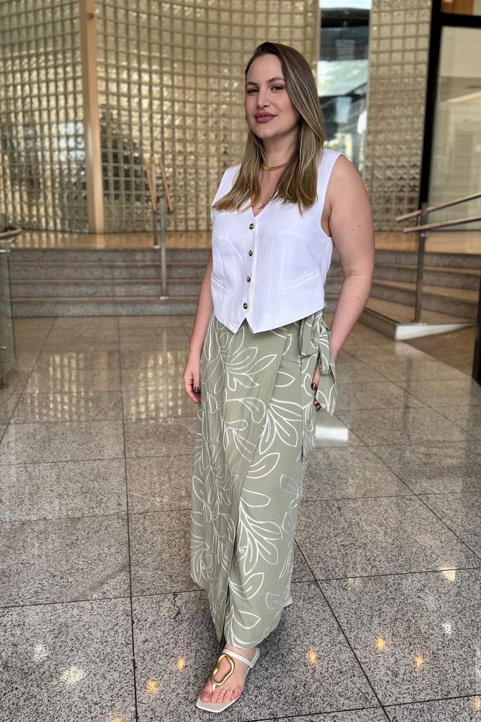 SAIA PAREO TECIDO BORDADA VERDE  ALECRIM MY PLACE