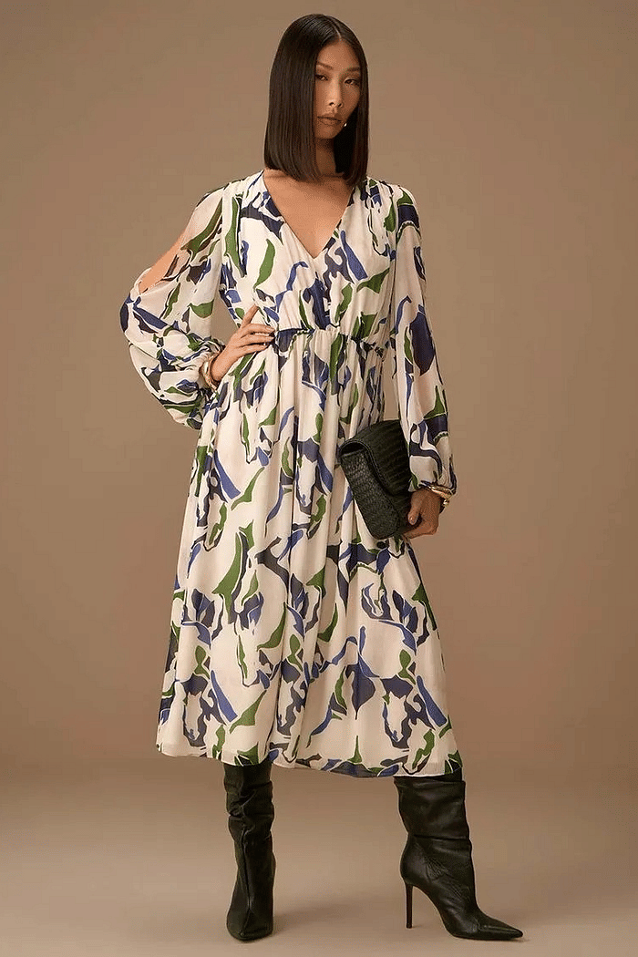 VESTIDO AJUSTADO DECOTE V  MIDI MARIA VALENTINA