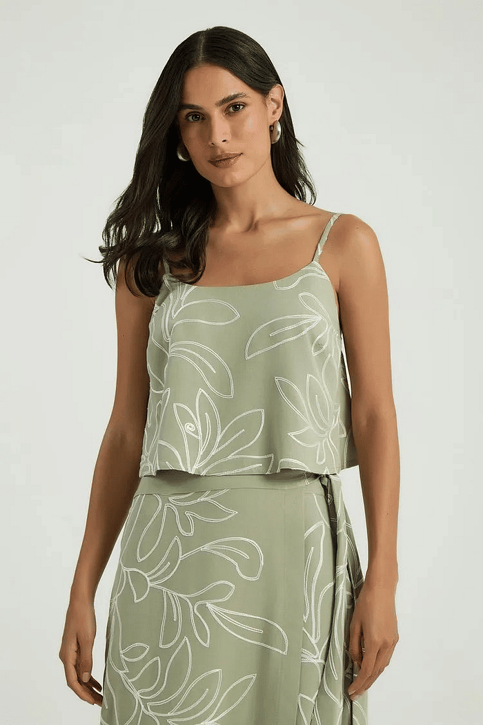 CAMISETA  AMPLA  BORDADA  VERDE ALECRIM MY PLACE