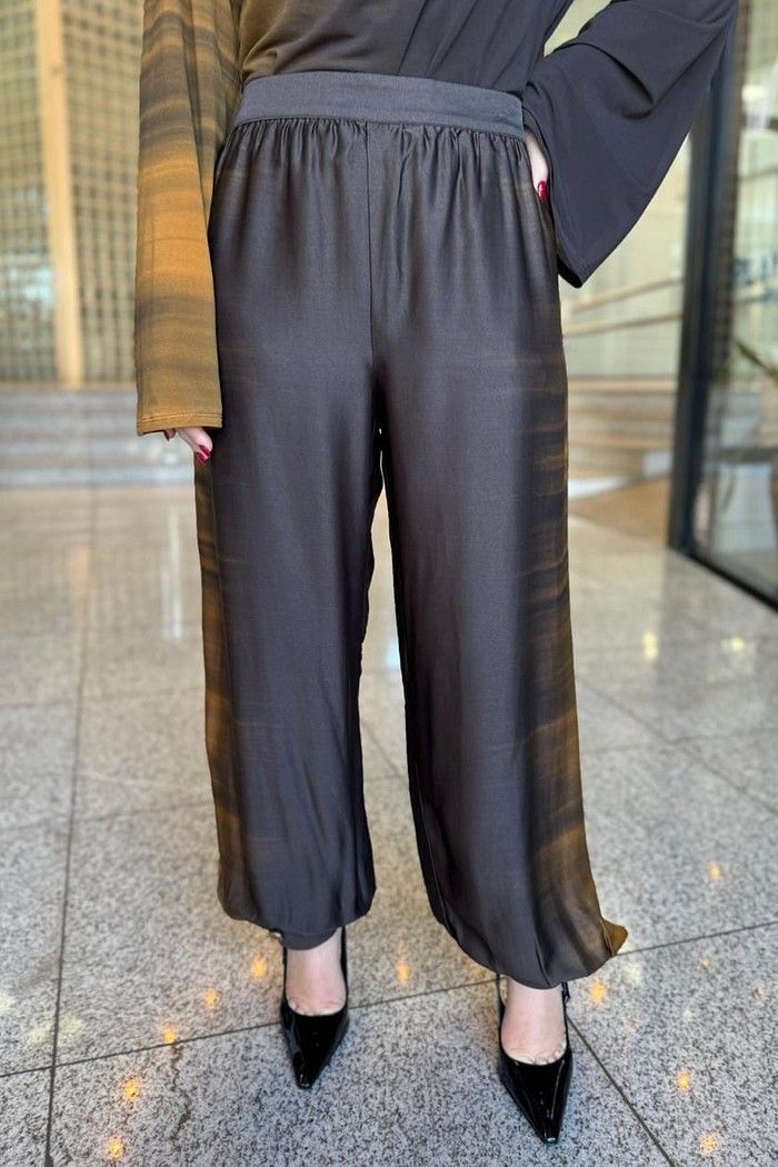 CALCA ESTAMPADA GOLDEN GRADIENT FORUM