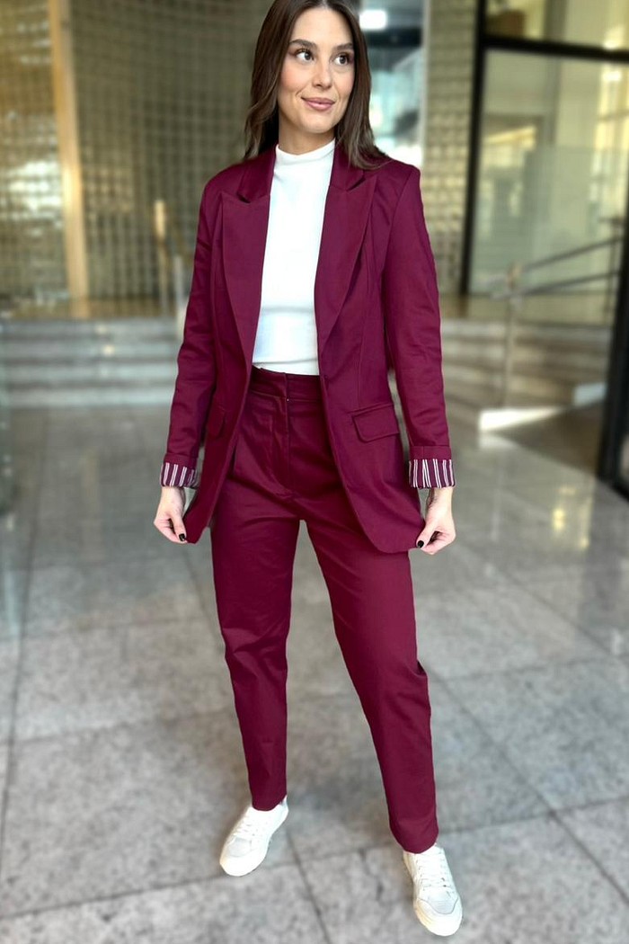 CALCA CARROT CINTURA MEDIA LANÇA PERFUME