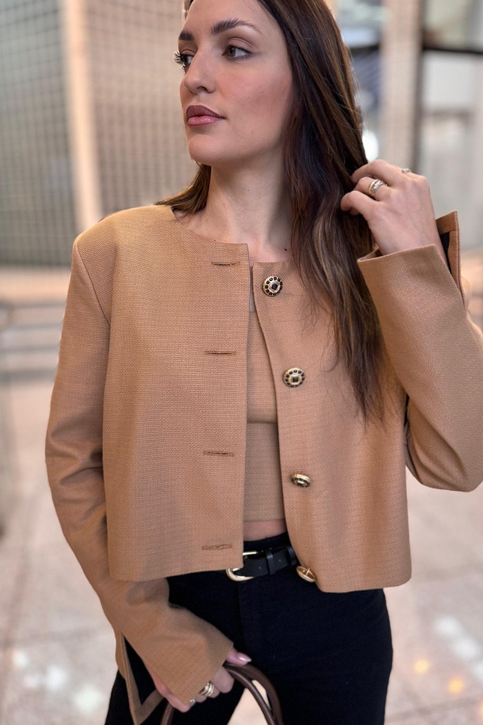 CASACO ALFAIATARIA COM BOTÕES LANÇA PERFUME