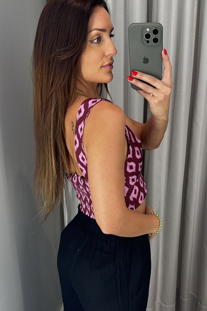 TOP ALFAIATARIA CAVADO COM LASTEX ZINCO