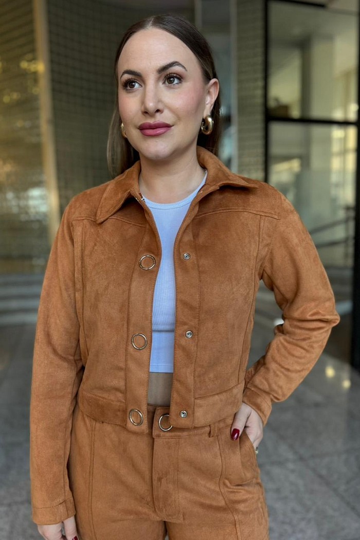 JAQUETA SOLTA MANGA LONGA PADRAO CAMEL MORENA ROSA