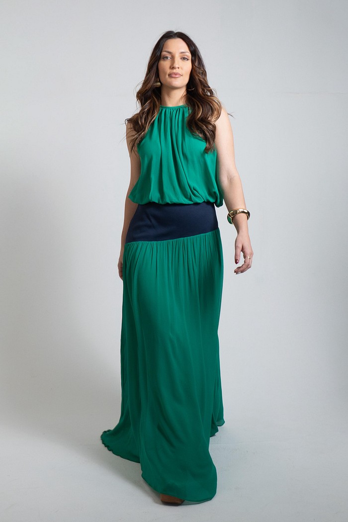 SAIA SUPER MIDI FLUIDA COM CINTURA ALTA LANÇA PERFUME