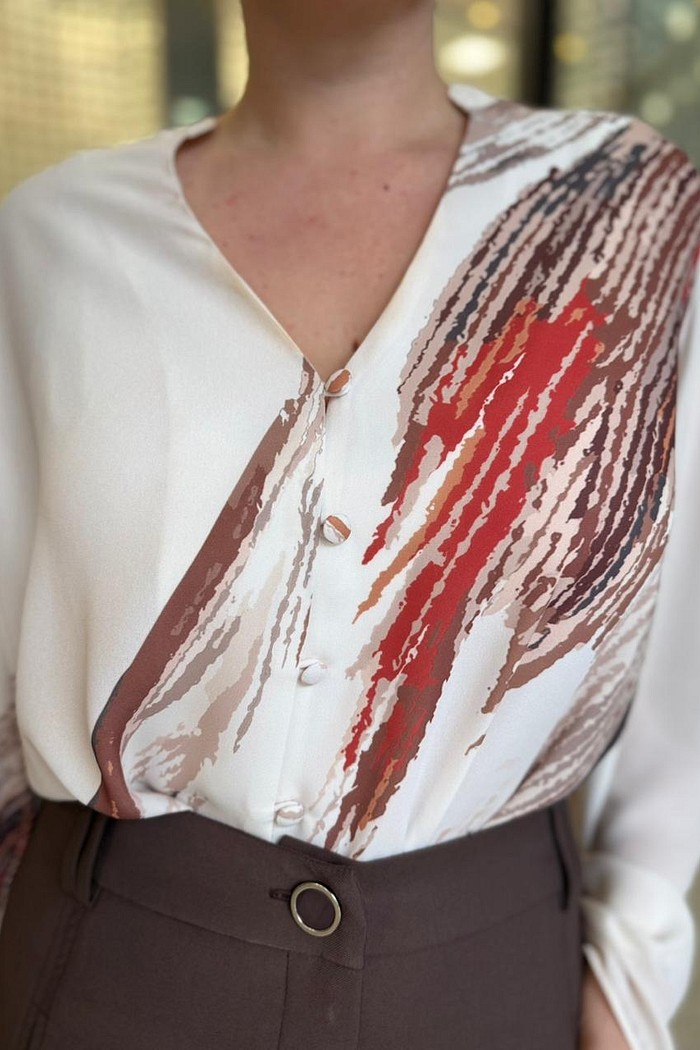 CAMISA SOLTA DECOTE V MANGA PADRAO MORENA ROSA