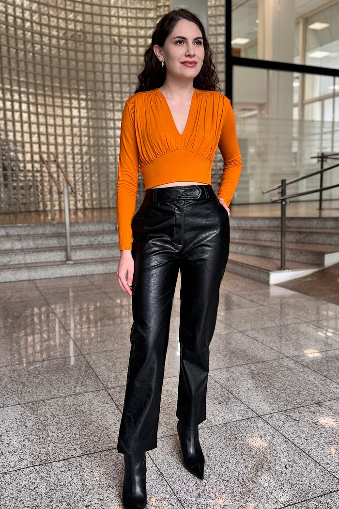 BLUSA DECOTE V FRANZIDO DESERTO