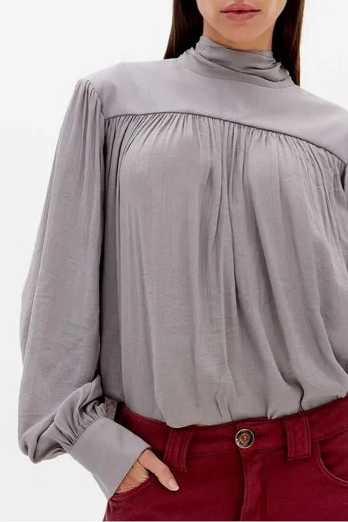 BLUSA MANGA LONGA COM LAÇO