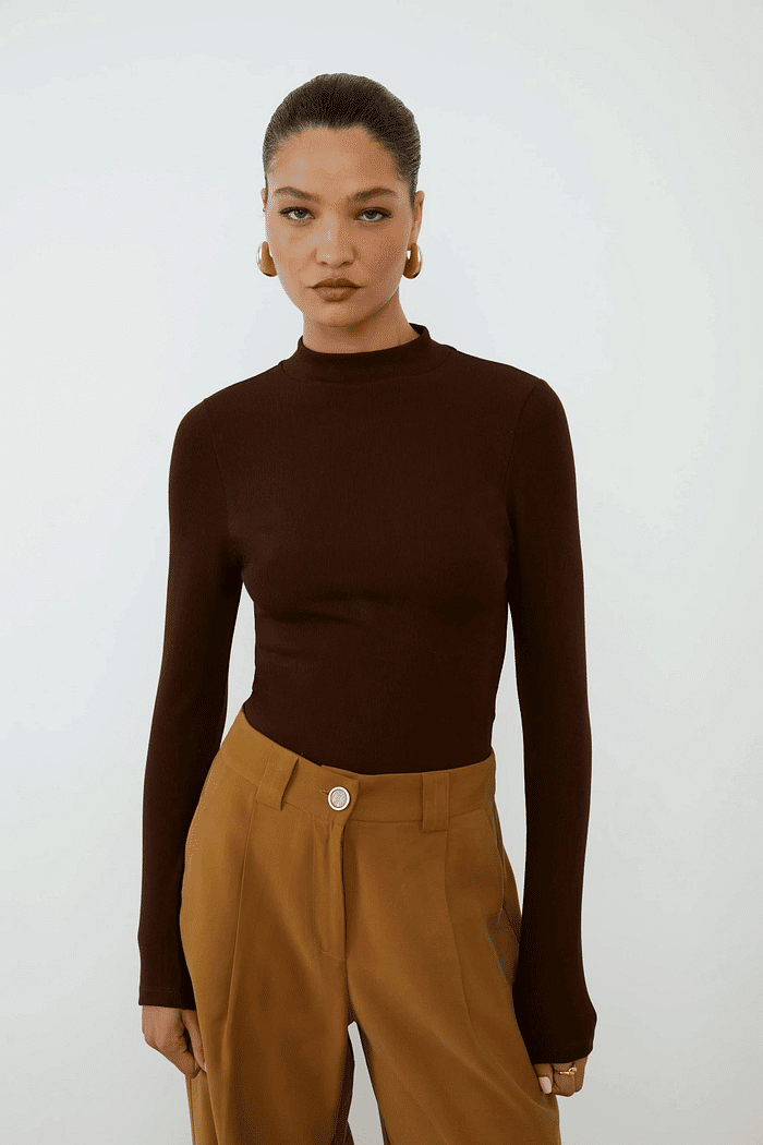 BLUSA CAROLINA  MARROM ESCURO