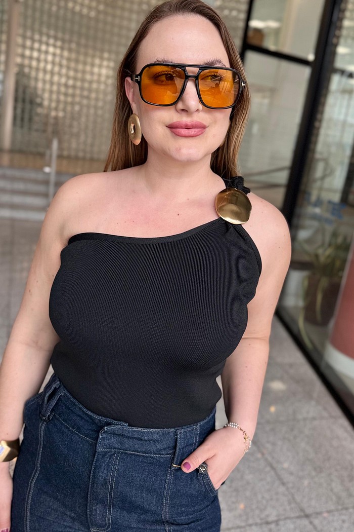 BLUSA AJUSTADA UM OMBRO SO SEM ALCA PADRAO MORENA ROSA