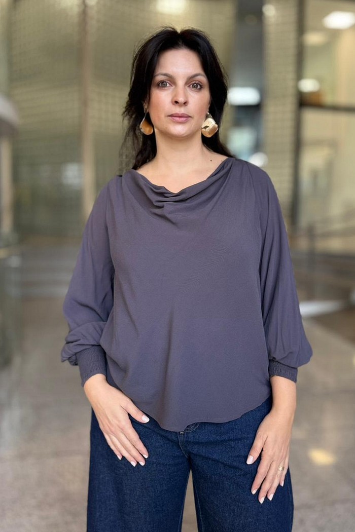 BLUSA ABERTA COM AMARRAÇÃO CINZA FULIGEM COLCCI