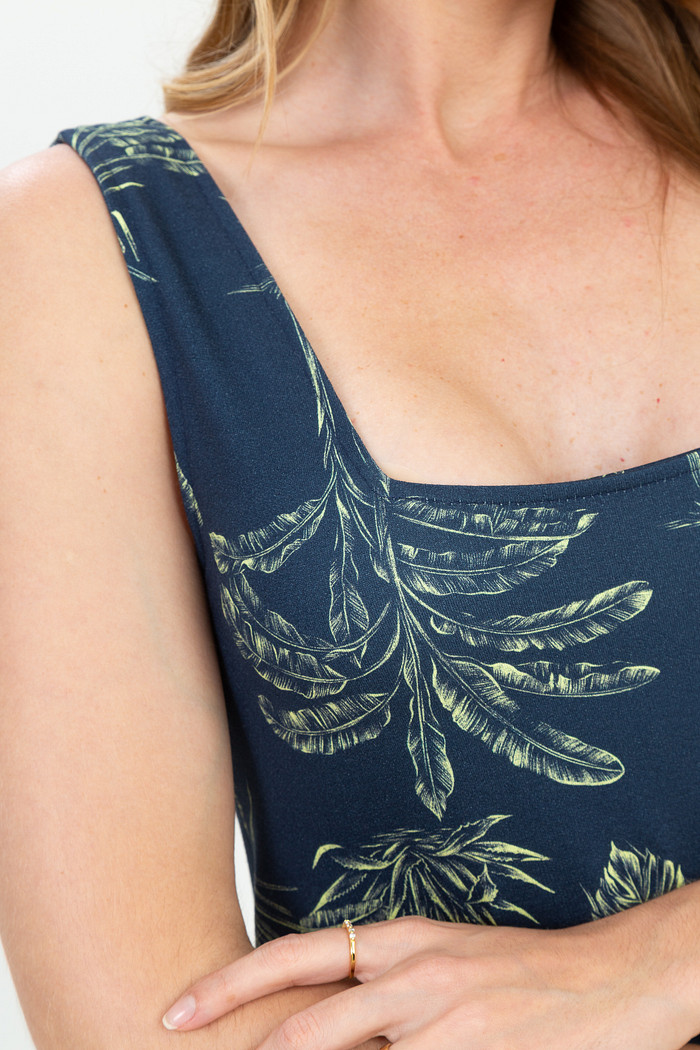 Vestido Feminino Solto Regata com Bolso Lateral