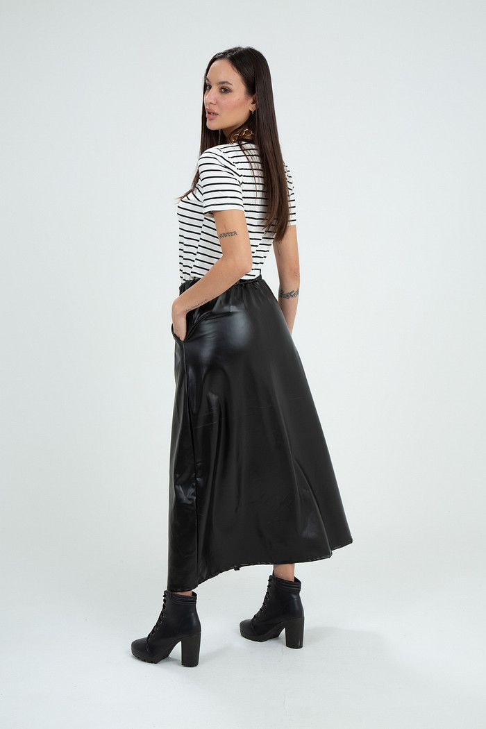 Saia Midi em Corino Pu