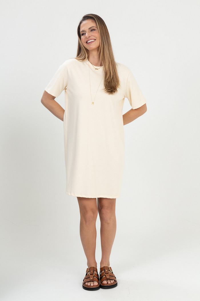Vestido T-shirt Curto