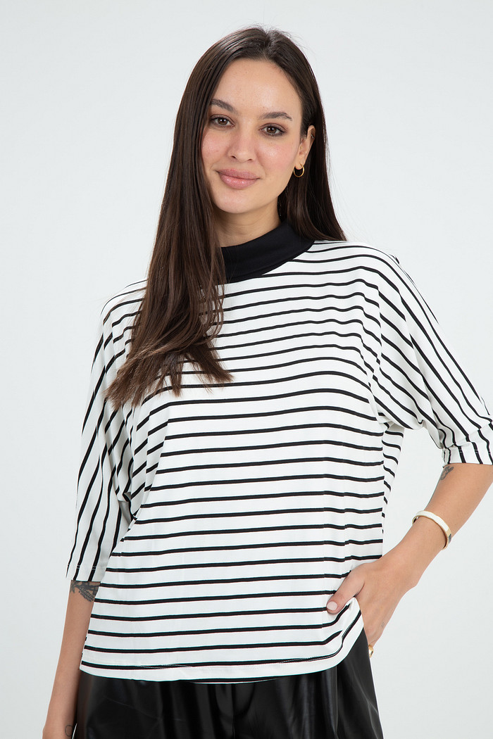 Blusa Morcego Manga 3/4 Gola Boba