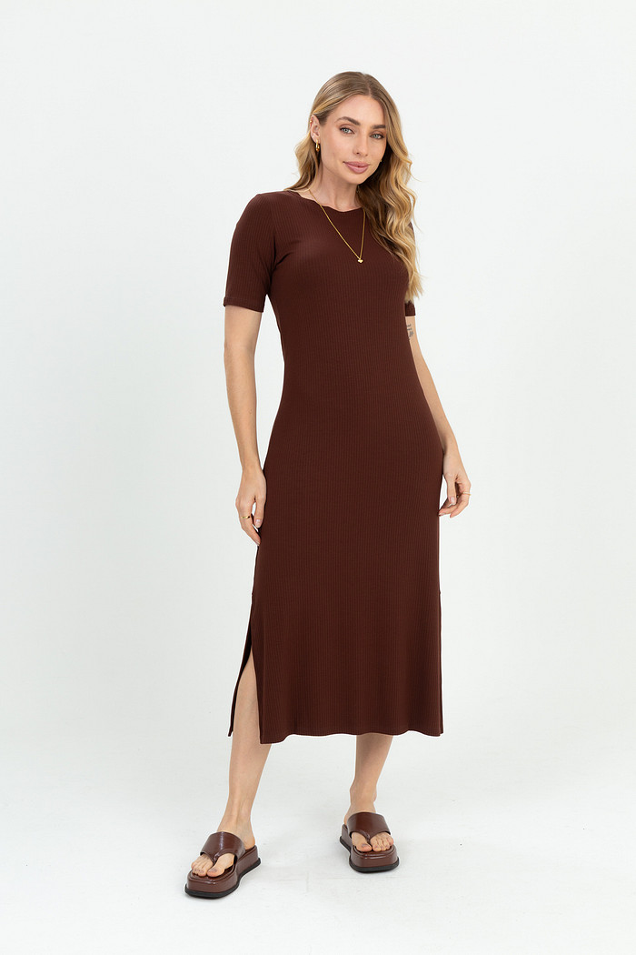 Vestido Canelado Midi Fendas Laterais