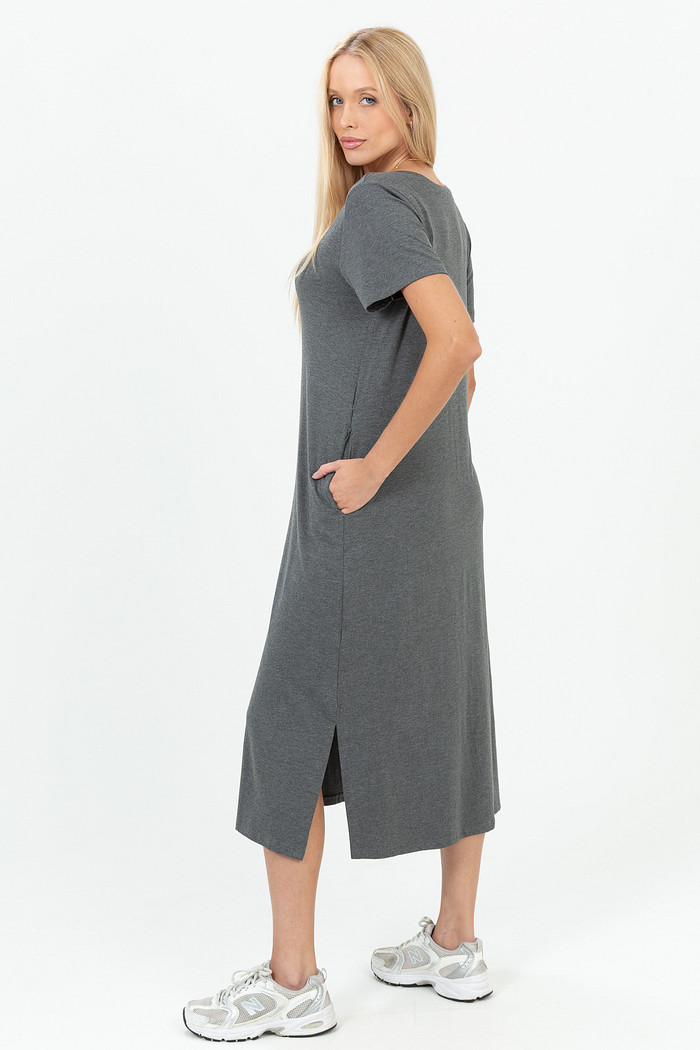 Vestido Feminino Viscolycra Solto Midi com Bolsos Leve