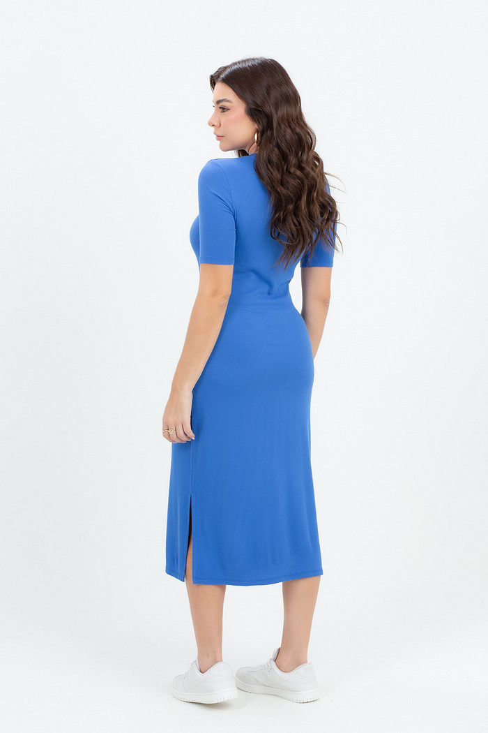 Vestido Feminino Viscose Midi com Fenda Lateral