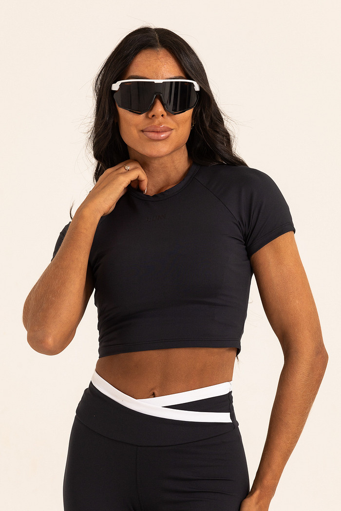 Blusa Manga Curta Preto