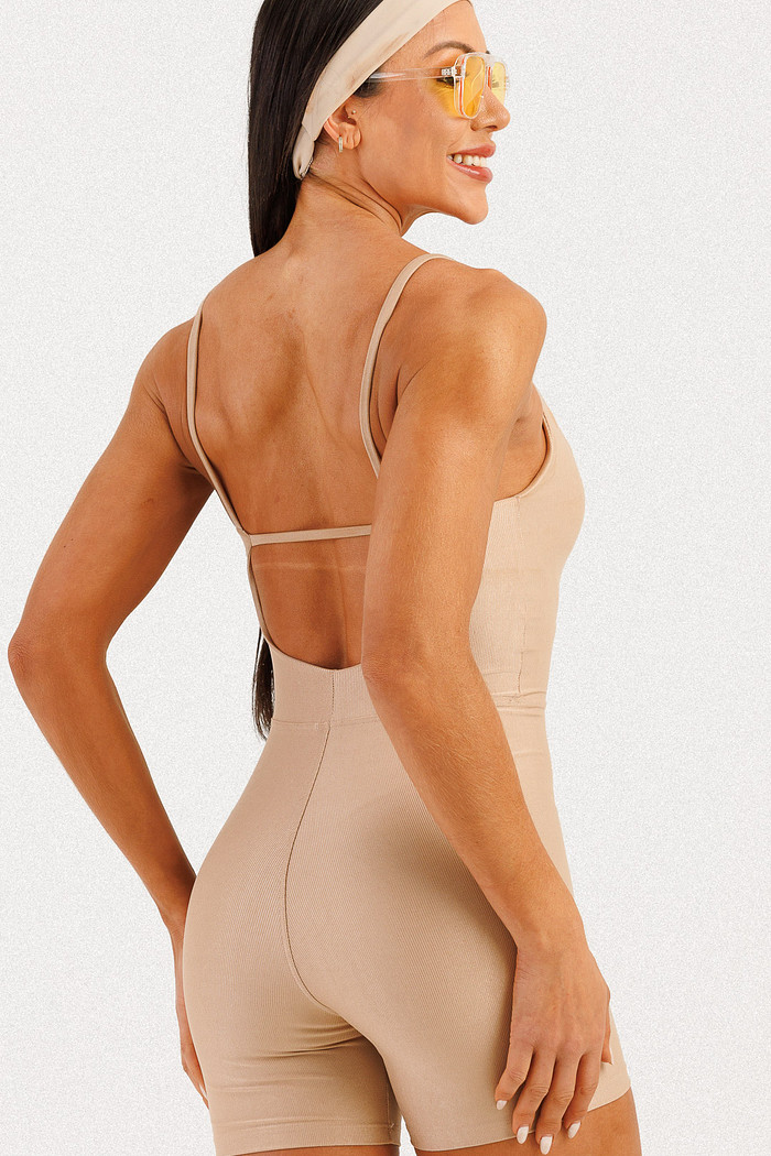 Macaquinho Canelado Nude