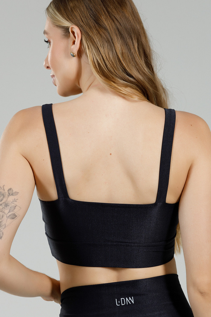 Top Canelado Alça Larga Preto