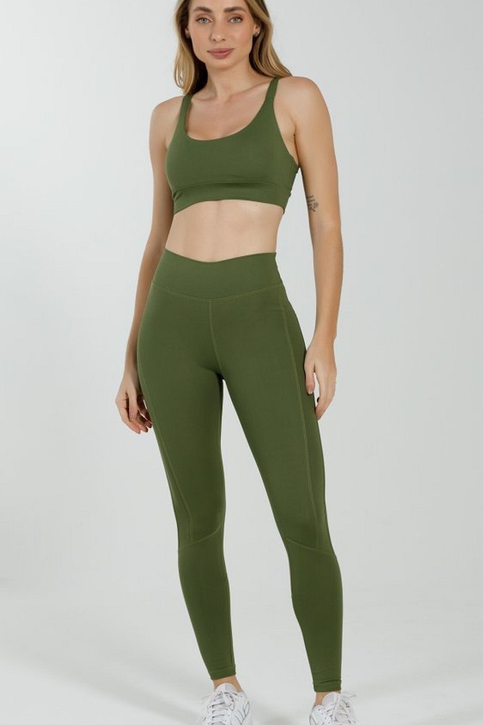 Conjunto Top e Legging Olive
