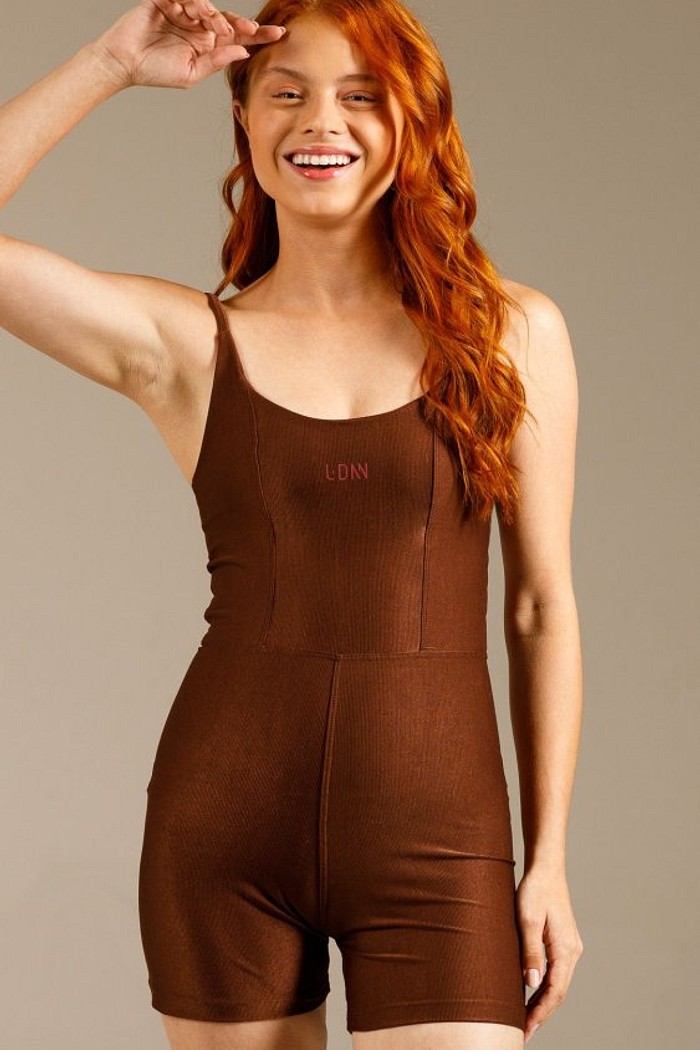 Macaquinho Canelado Toffe