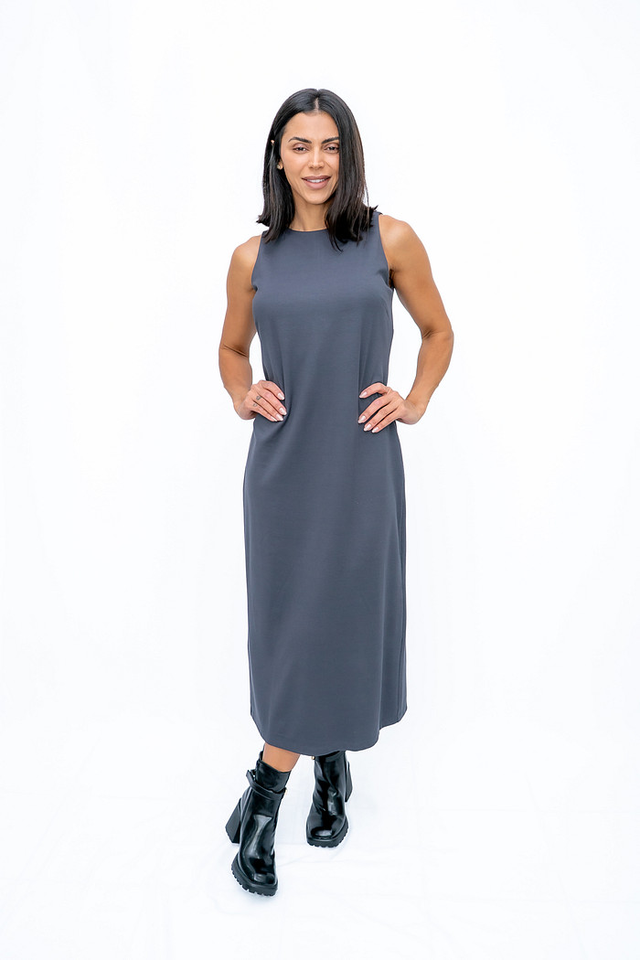 Vestido Midi Cavado Grafite Ramo Selvagem