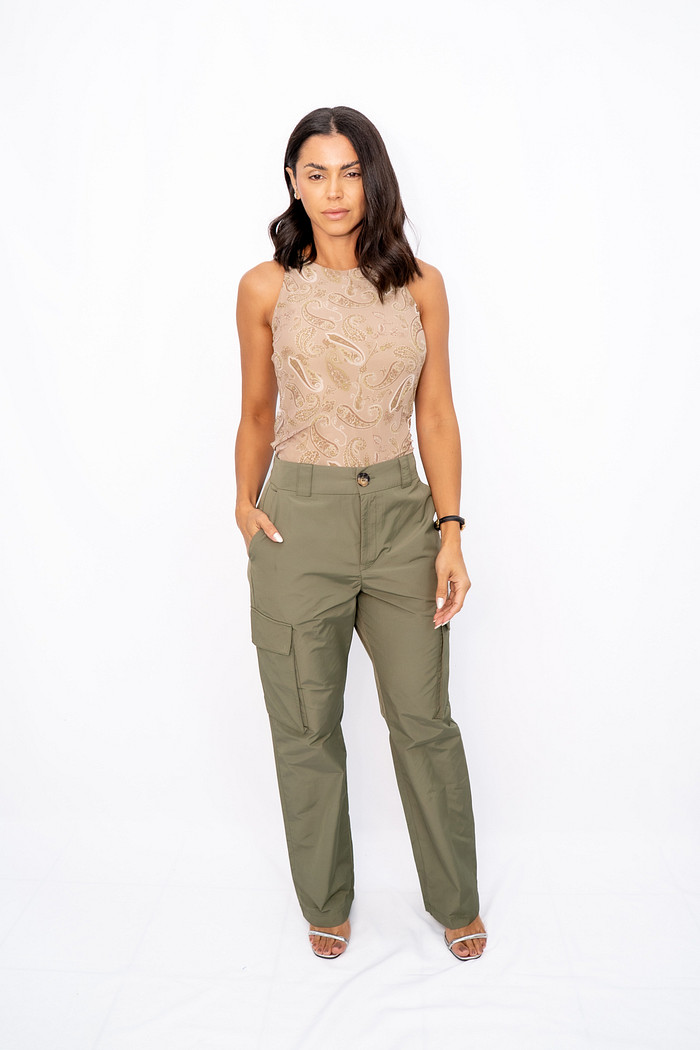 Calça Cargo Verde Militar Ramo Selvagem