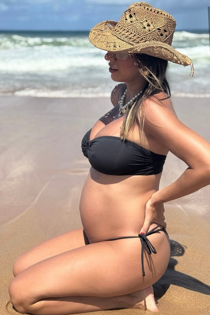 Conjunto: TOP GISA E CALCINHA BASIC BLACK