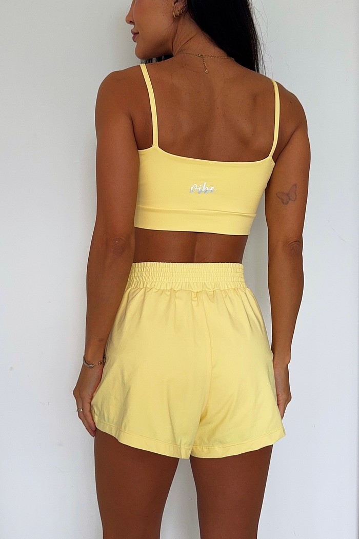 Conjunto: TOP e SHORTS MEL