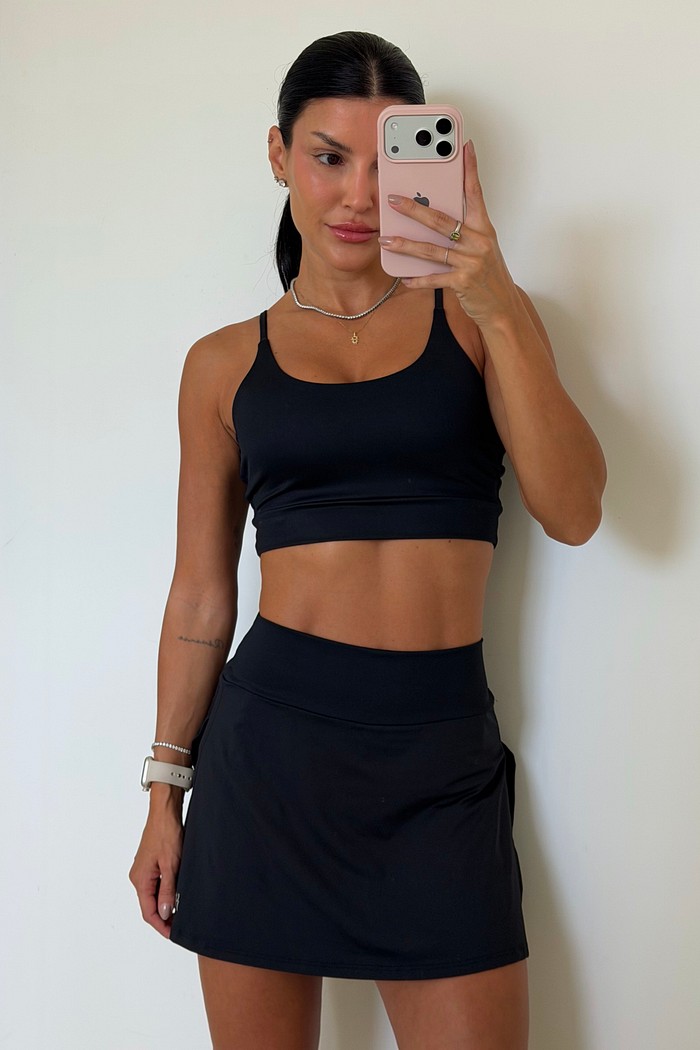 CONJUNTO: TOP E SAIA FIT BLACK