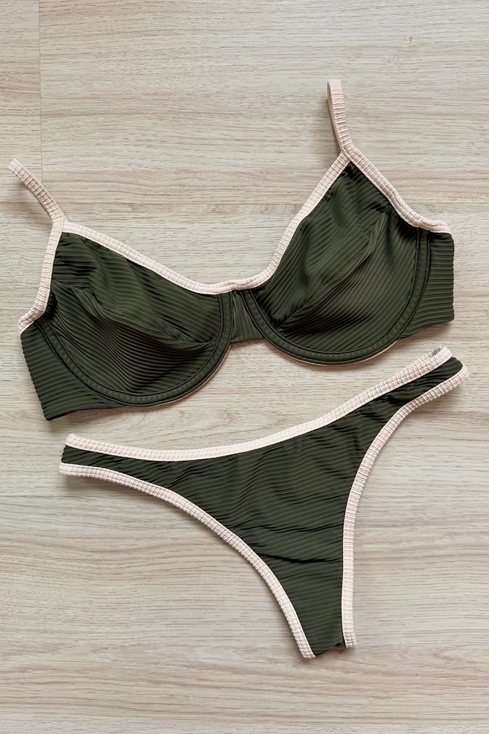 CONJUNTO: TOP GABI E CALCINHA DUDA MILITAR+OFF